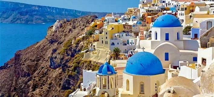 Μαφιόζικη επίθεση μπράβων σε υπάλληλο της πολεοδομίας Σαντορίνης